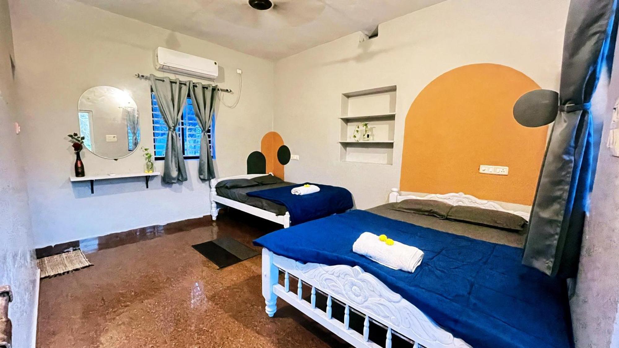 Nidisha Rooms Gokarna  Exterior foto